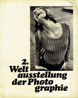 2. Weltausstellung der Photographie. Die Frau
